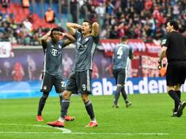 If Bayern draw, Borussia could win... if they beat an 18 goal difference. EFE/EPA