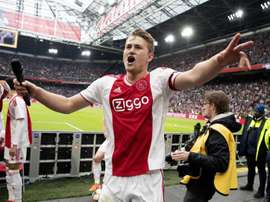 De Ligt vorrebbe guadagnare più di De Jong nel Barça. EFE