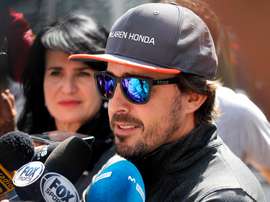 En la imagen un registro del piloto español Fernando Alonso, quien disputó este sábado la ronda de calificación de las 500 Millas de Indianápolis. EFE/Archivo