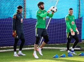 Ederson praises fellow Brazilian Alisson. EFE