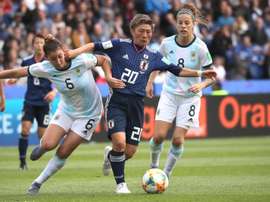 Argentina logró su primer punto en un Mundial frenando a Japón. EFE