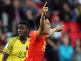 Ying Li tumba a Sudáfrica y comprime el grupo de España. EFE