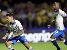 Philippe Coutinho and Fernandinho celebrate for Brazil. EFE