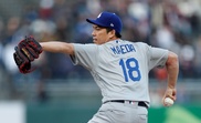 Kenta Maeda de los Dodgers de Los Ángeles. EFE/Arhciov
