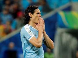 Edinson Cavani entrou na lista de desejos da Inter de Milão. EFE