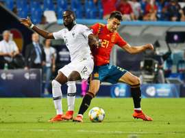 Bayern are interested in Marc Roca. EFE