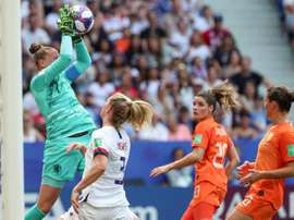 La guardameta de Holanda fue la mejor del torneo. EFE