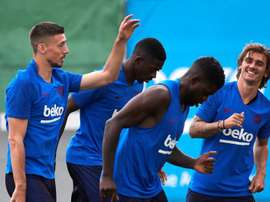 Seven players will leave Barcelona. EFE