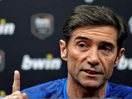 'Je ne peux pas envisager que Rodrigo quitte le club sans qu'un nouveau renfort arrive'. EFE