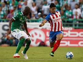 Segunda derrota consecutiva para Chivas. EFE