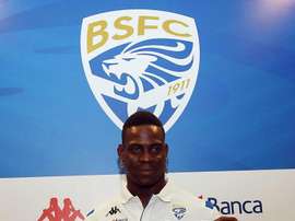Balotelli é apresentado no Brescia. EFE