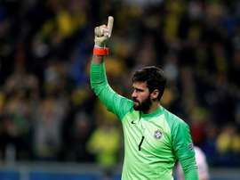 Alisson é o melhor goleiro de 2019. EFE/Juan Ignacio Roncoroni