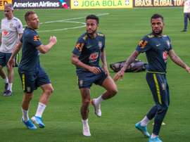Neymar is not his usual self in Brazil's training sessions. EFE