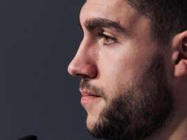 Unai Núñez piensa enmarcarla y guardarla para siempre. EFE