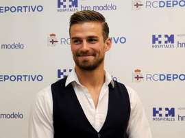 Christian Santos esperó para salir del Deportivo. EFE