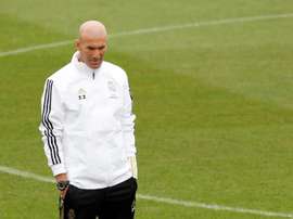 Zidane deixa 305 milhões de euros no banco de reservas. EFE/Chema