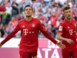 Coutinho marcou e entrou em grupo seleto na Europa. EFE/EPA/RONALD WITTEK