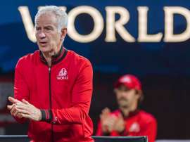 John McEnroe durante la jornada de este sábado de la Copa Laver. EFE/EPA/Martial Trezzini