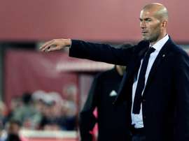 Una bola de oxígeno para Zidane. EFE