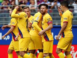 Elenco do Barça sai irritado e não fala com a imprensa. EFE