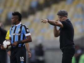 Renato Gaúcho fue muy crítico con la actuación de los suyos. EFE