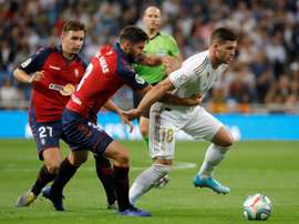 Jovic fica fora do próximo jogo por lesão muscular. EFE/JuanJo Martín/Archivo