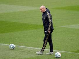 Zidane deixa Bale, James e Vinicius de fora, mas conta com Modric. EFE