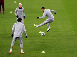 Galatasaray, Fenerbahçe et Besiktas suspendent de nouveau l'entraînement. EFE