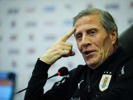 Tabárez anunció un equipo joven ante Hungría. EFE