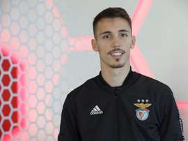 El lateral del Benfica espera recibir la llamada de España. EFE