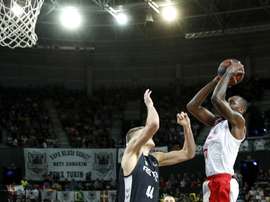 El jugador del Montakit Fuenlabrada, Christian Eyenga (d). EFE/Luis Tejido/Archivo