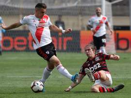 Filipe Luis dedicó el título a la hinchada de Flamengo. EFE/Paolo Aguilar