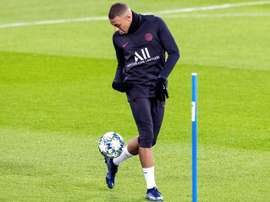 Mbappe is one of PSG's key strikers. EFE