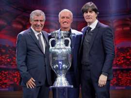 Una terna de campeones. EFE