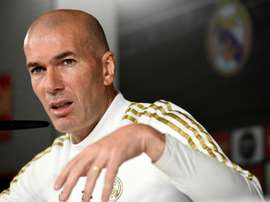 Zidane no quiere saber nada del 'Clásico' hasta que llegue la fecha. EFE