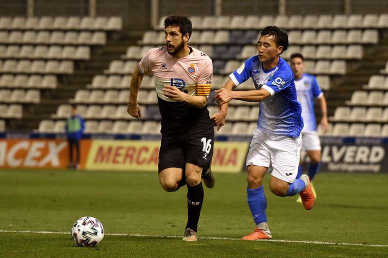 Wu Lei lame las heridas ante el Lleida - BeSoccer