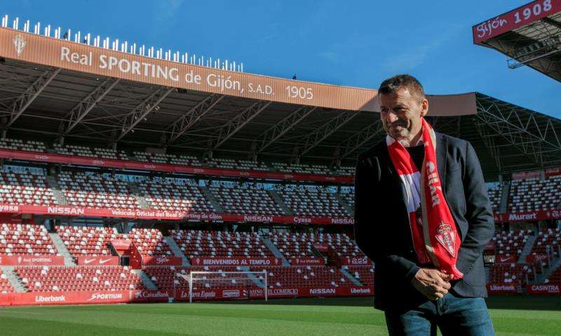 El Sporting Anuncio La Marcha De Djukic Besoccer