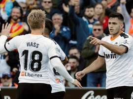13 años después, el Valencia volvió a ganar en casa en Liga a los 'culés'. EFE