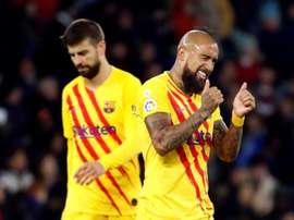 Chiellini s'en prend à Vidal. EFE