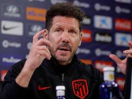 Atletico Madrid's Diego Simeone would be more of a sticker than a twister at Blackjack. EFE