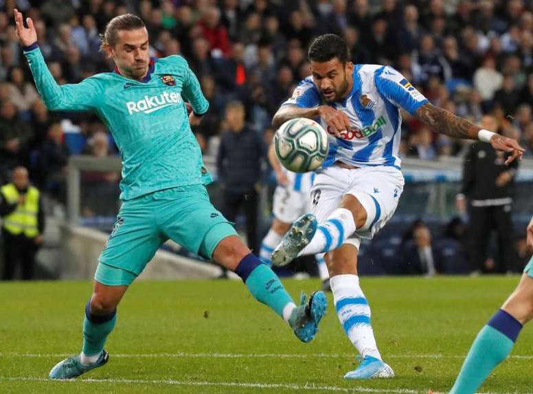 Sport Barca Deny Any Agreement For Willian Jose Besoccer