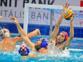 EFE/EPA/BALAZS CZAGANY