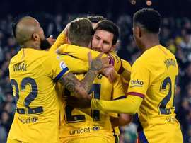 De Jong falou sobre o Barcelona e Messi. EFE