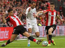 Quem sai jogando pelo Athletic e pelo Granada. EFE/Miguel Toña