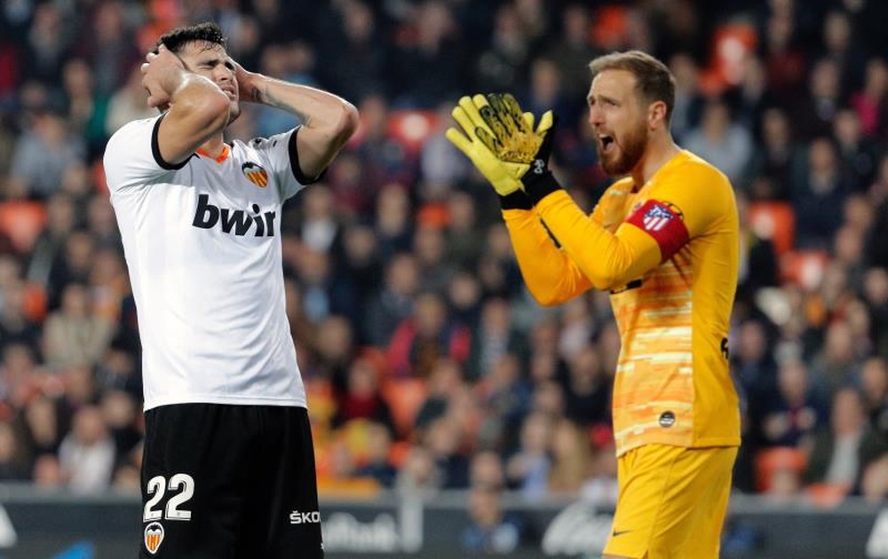 Maxi Gómez se cuela en la lista de posibles '9' para el Atlético. EFE