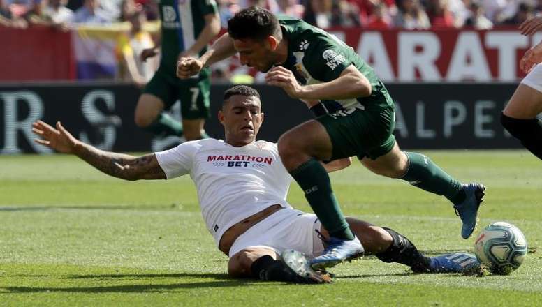 Diego Carlos was one of the revelations in La Liga when play was stopped. EFE