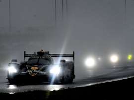 El aplazamiento durante 24 horas de carrera de las 500 Millas de Daytona, de la modalidad NASCAR, a causa de la lluvia, permitió al piloto estadounidense Denny Hamlin, del equipo Joe Gibbs Racing, ganar por tercera vez la prueba. EFE/ Gerardo Mora/Archivo