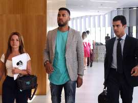 El juez decidió aplazar un mes el sobreseimiento de la causa de Briones y Samu Sáiz. EFE