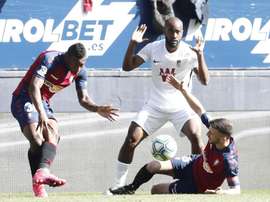 Watford want to keep Estupinan. EFE