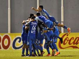 Motagua se encarama al liderato tras el tropiezo de Olimpia. EFE